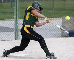 Clay coach Radabaugh collects career win No. 500