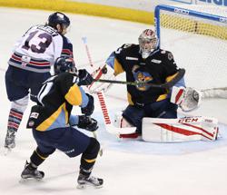 Toledo to start Paterson in net in Game 4