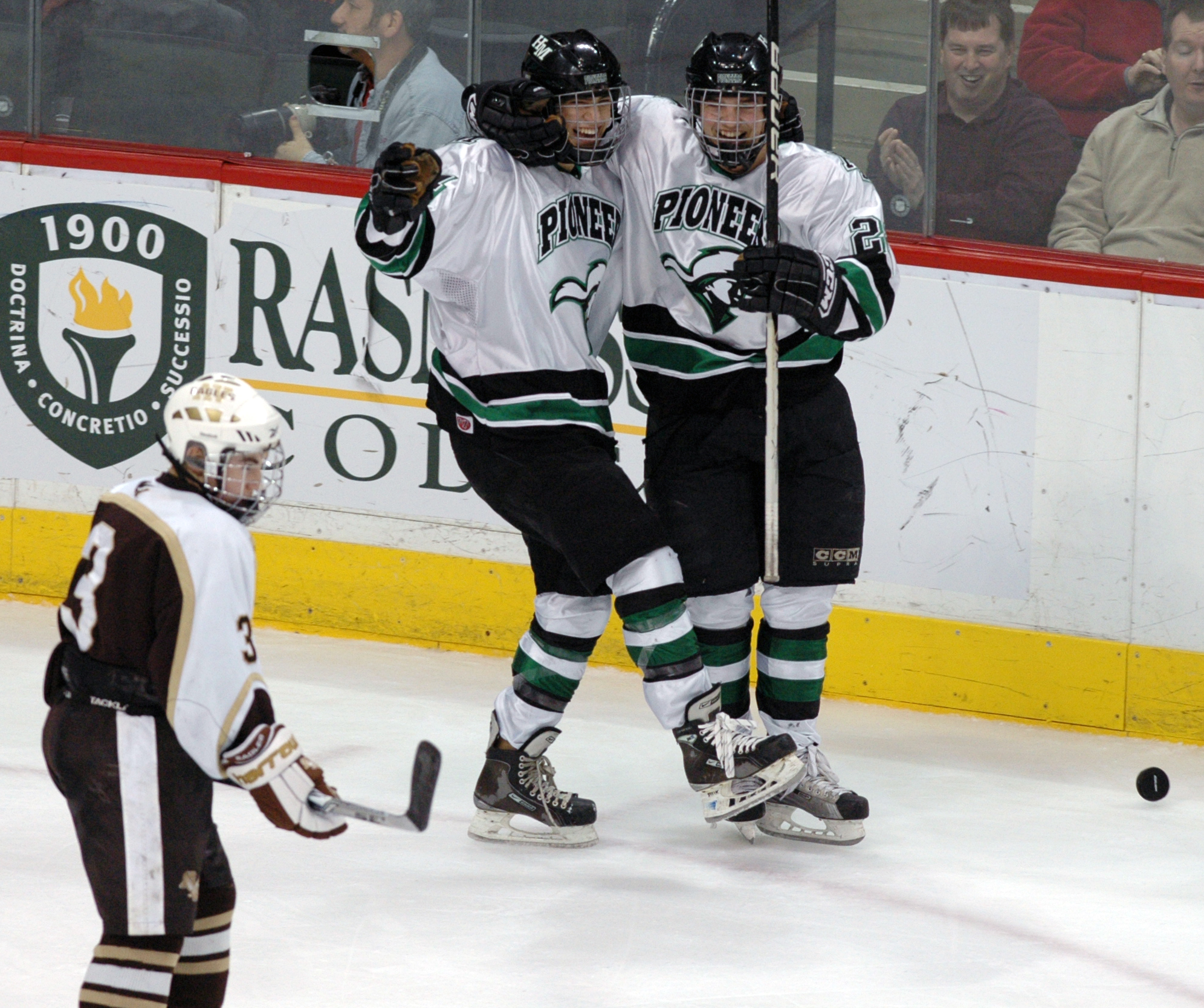 Apple Valley vs. HillMurray Photos MN Boys' Hockey Hub High