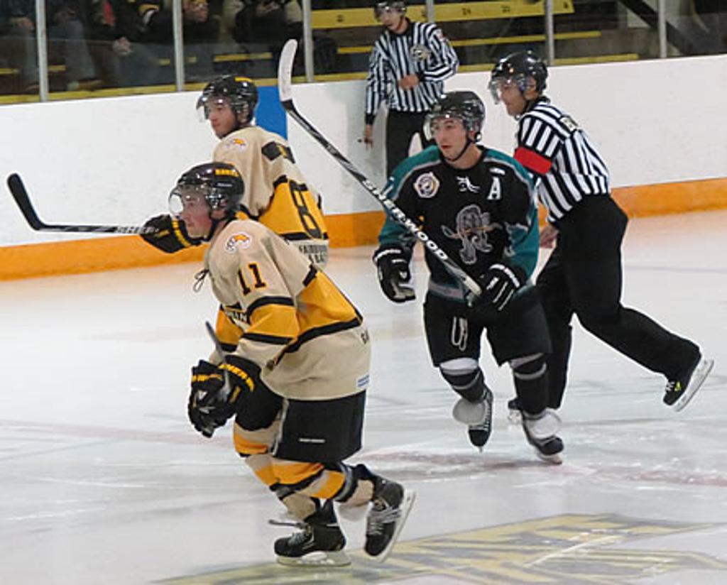 October 9th, 2012 Photos Nipawin Hawks (SJHL)