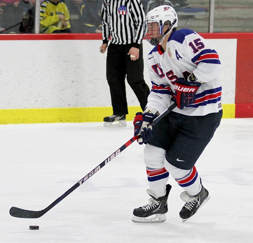 Hockey as a mean to develop national identity