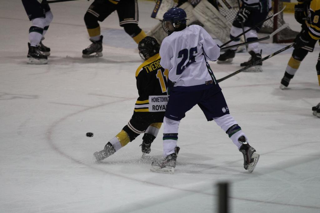 manitoba-midget-hockey-college-naked-ass