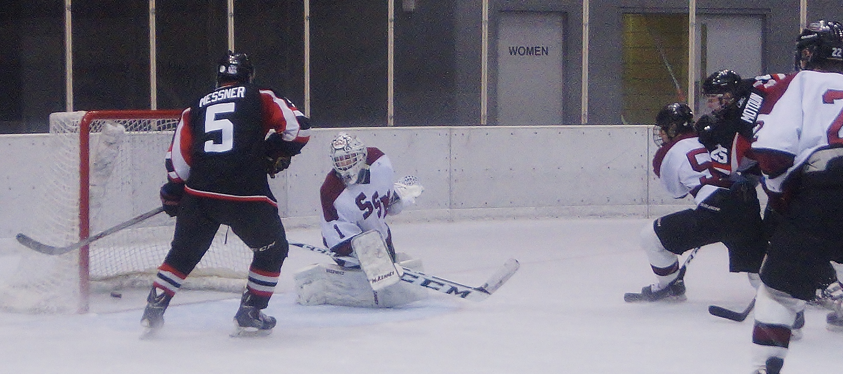 U16 Blades win the Heritage, Badgers upset Sabres
