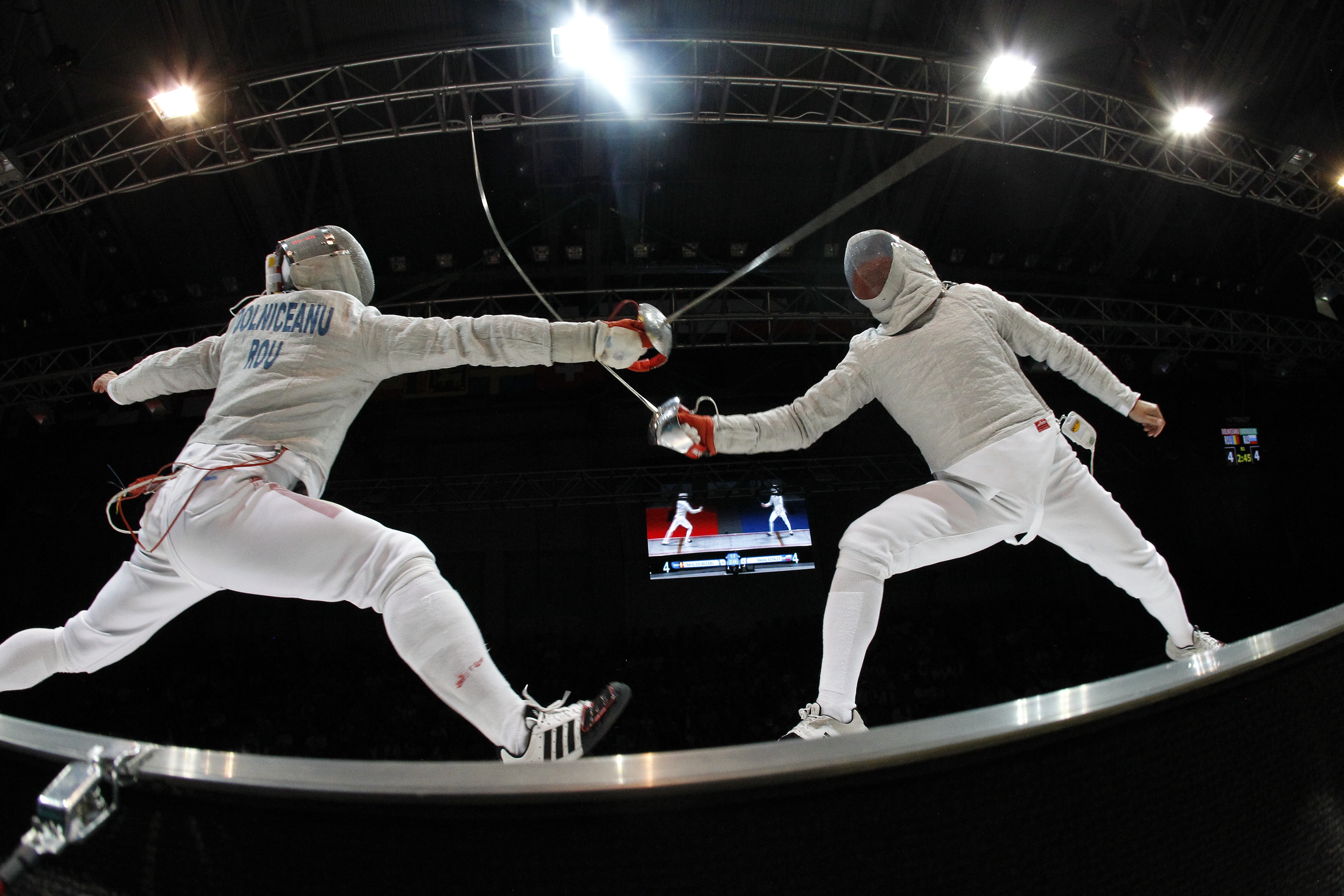 Fencing Sabre Flunge