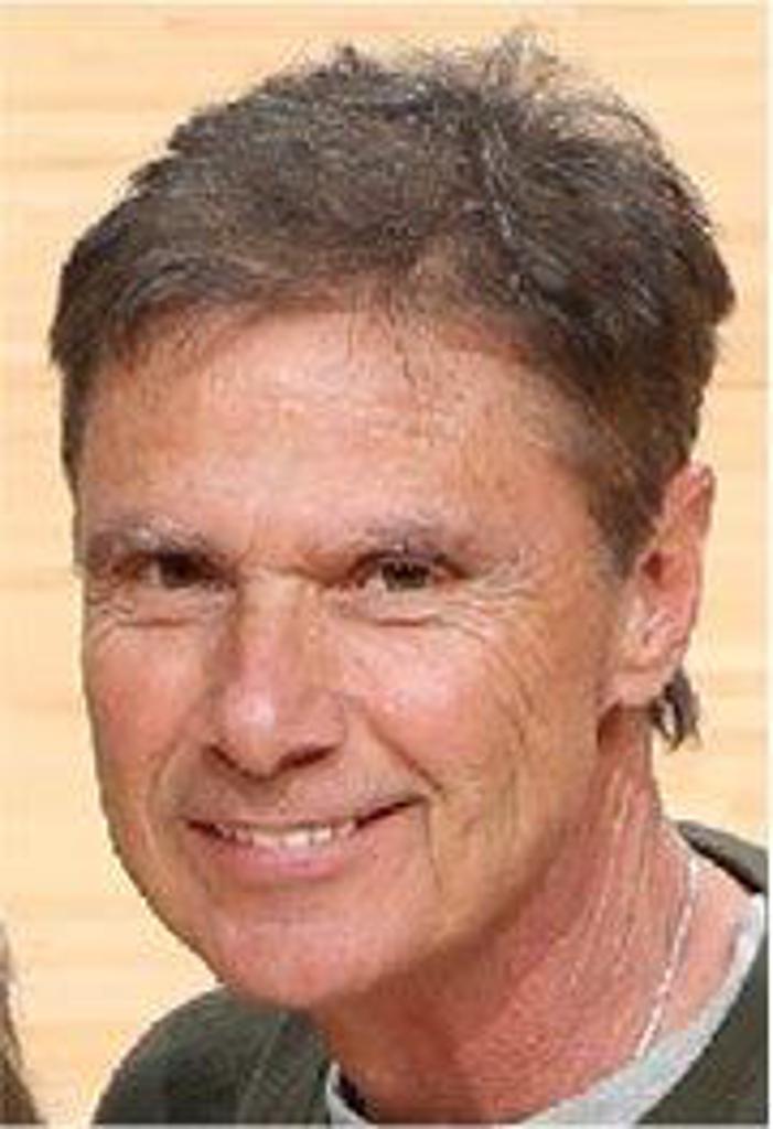 Mike Candebat