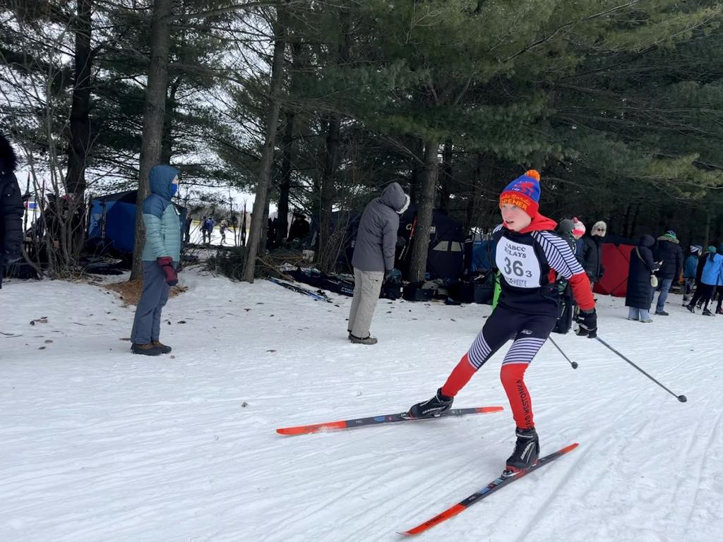 Carter Savstrom skiing