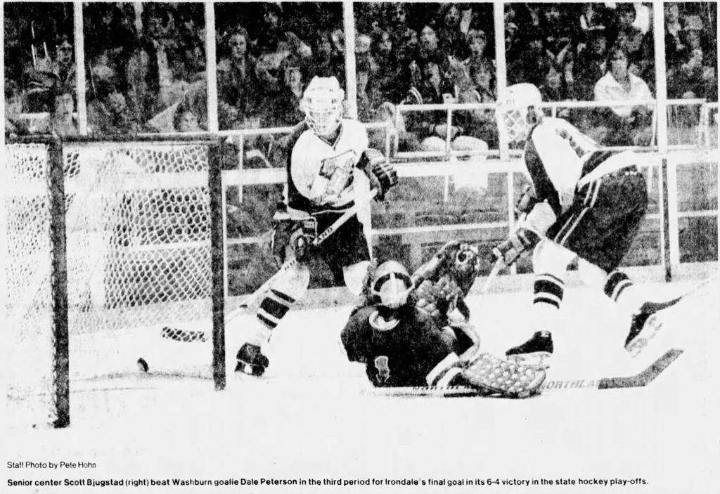  Photos Vintage Minnesota Hockey History